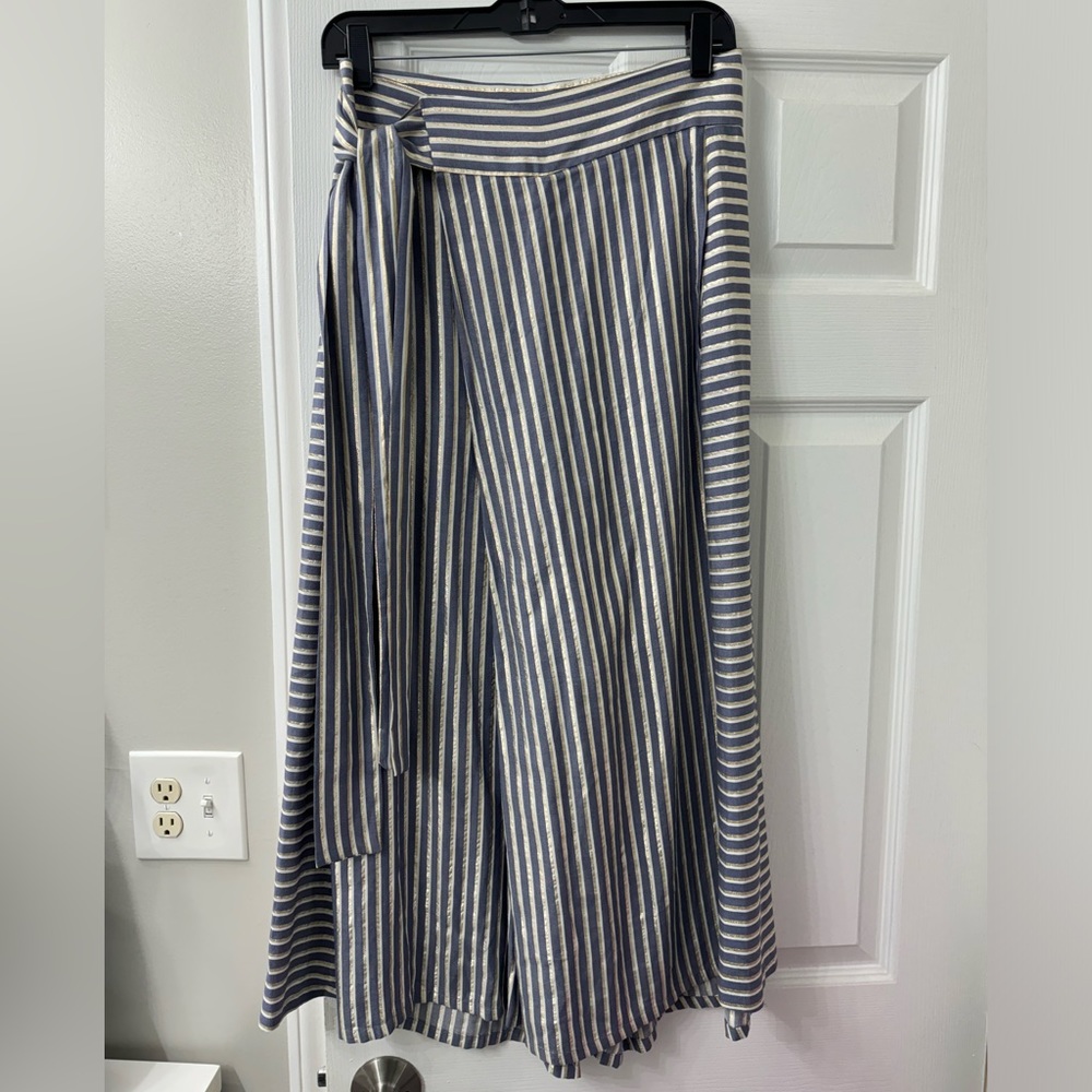 Anthropologie Navy and White Striped Wide Leg Pants